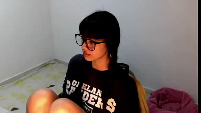 Snapshot of meganmiauu chatting on 05.20.26 meganmiauu online show from 05.20.26