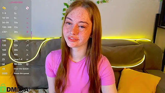 Roxy Sunnny online show from 11.03.25