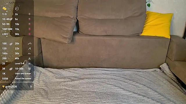 Roxy Sunnny online show from 12.20.25