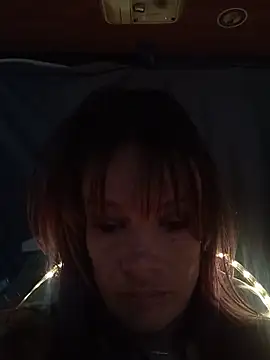 bratlipss online show from 02.20.26