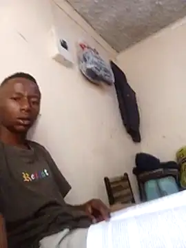 Snapshot of bhutimjongeni chatting on 02.24.26 bhutimjongeni online show from 02.24.26