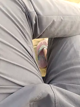 Snapshot of hard_boy9455 chatting on 04.01.26 hard boy9455 online show from 04.01.26