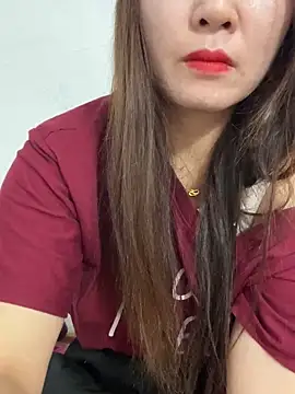 Snapshot of Moan_Mary chatting on 11.03.25 Moan Mary online show from 11.03.25