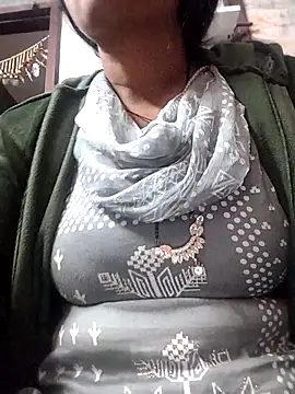 Soniya Roy online show from 12.15.25