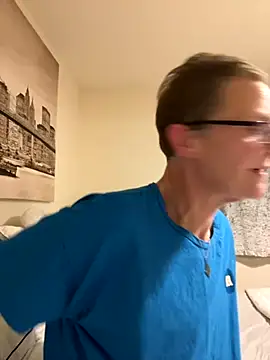 Curvy-Jinx online show from 10.21.25