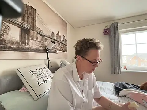 Curvy-Jinx online show from 03.17.26