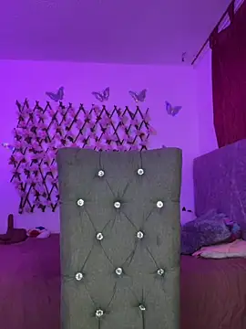 Dominic Schmit01 online show from 10.05.25