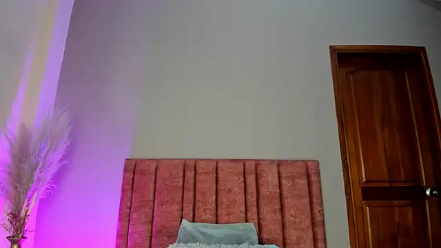 LunaAspen  online show from 10.31.25