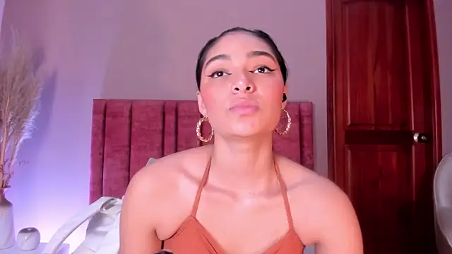 LunaAspen  online show from 02.04.26