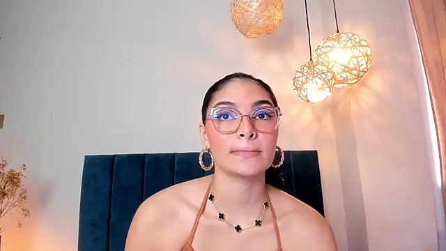 LunaAspen  online show from 02.27.26