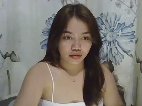Snapshot of tinka_bella chatting on 07.03.26 tinka bella online show from 07.03.26