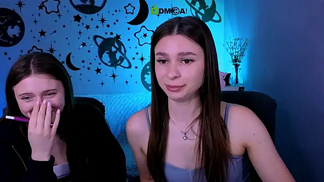 Snapshot of nekky_mouse chatting on 05.27.26 nekky mouse online show from 05.27.26