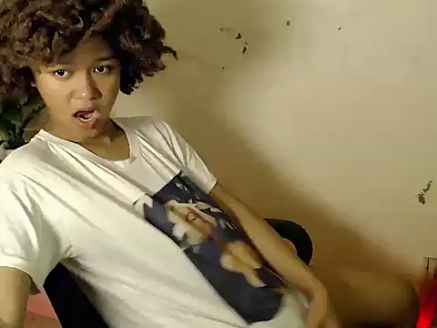 Snapshot of 9INCHESHARDCOCK chatting on 02.18.26 9INCHESHARDCOCK online show from 02.18.26