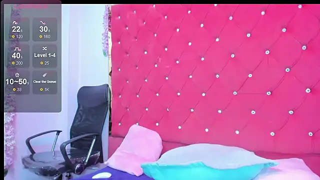 Miaa Davis  online show from 03.18.26