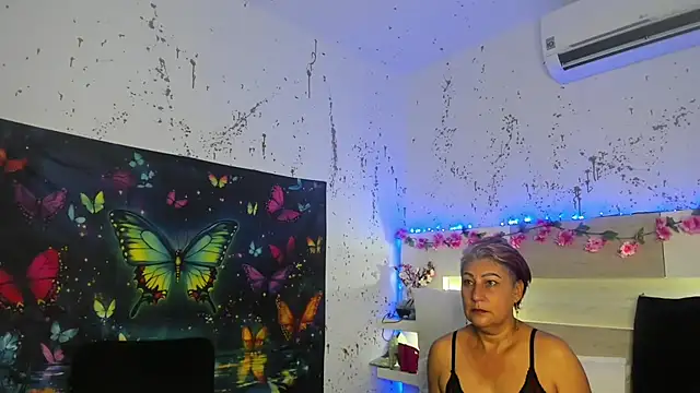 Snapshot of JaddeWalker chatting on 04.07.26 JaddeWalker online show from 04.07.26