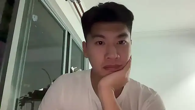 Snapshot of heywilliam chatting on 10.23.25 heywilliam online show from 10.23.25