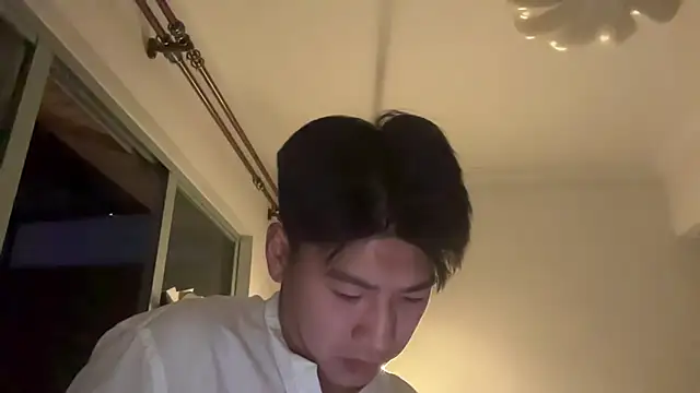 Snapshot of heywilliam chatting on 11.01.25 heywilliam online show from 11.01.25