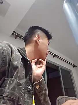 Snapshot of heywilliam chatting on 12.03.25 heywilliam online show from 12.03.25