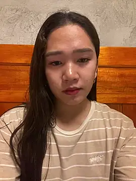 Snapshot of slut_clio chatting on 02.15.26 slut clio online show from 02.15.26