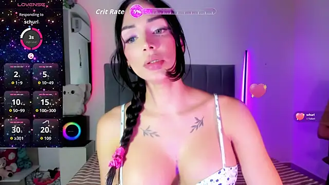 Snapshot of crisbunny_x chatting on 03.01.26 crisbunny x online show from 03.01.26