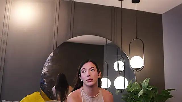 Ariaa Isabell online show from 02.17.26