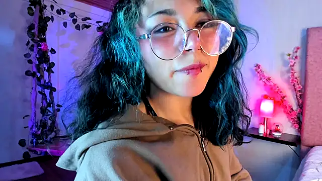 TerumiKitty online show from 11.29.25