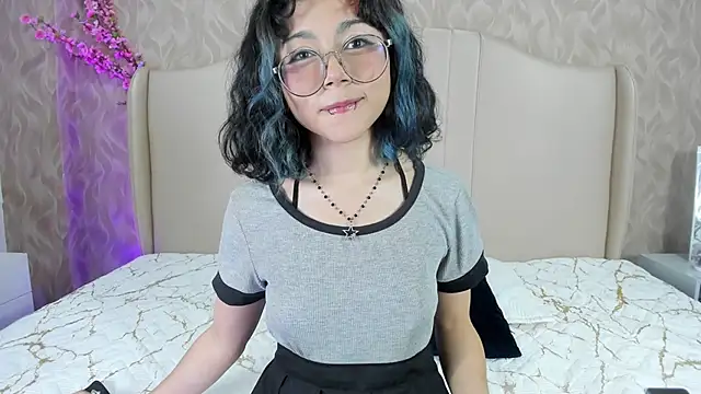 TerumiKitty online show from 02.21.26