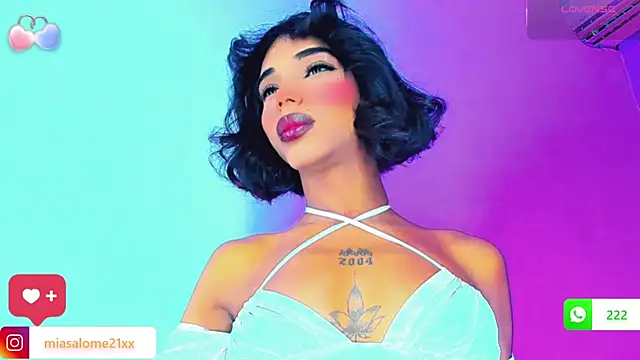 Snapshot of LADY-HOT-SEXY- chatting on 09.15.25 LADY-HOT-SEXY- online show from 09.15.25