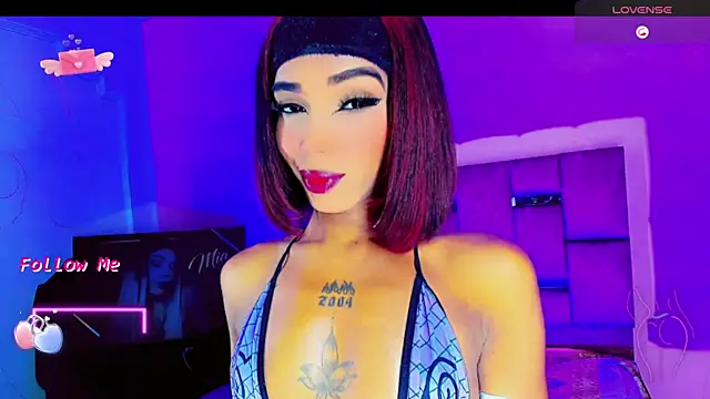Snapshot of LADY-HOT-SEXY- chatting on 10.21.25 LADY-HOT-SEXY- online show from 10.21.25