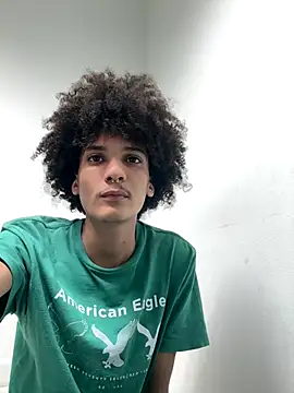 Max Rain online show from 11.05.25