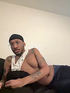 Snapshot of bamfbobbybrown chatting on 07.19.26 bamfbobbybrown online show from 07.19.26
