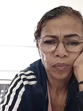 Merybeks online show from 11.30.25