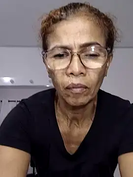 Snapshot of Merybeks chatting on 02.01.26 Merybeks online show from 02.01.26