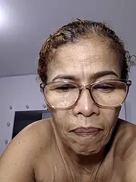 Snapshot of Merybeks chatting on 02.08.26 Merybeks online show from 02.08.26