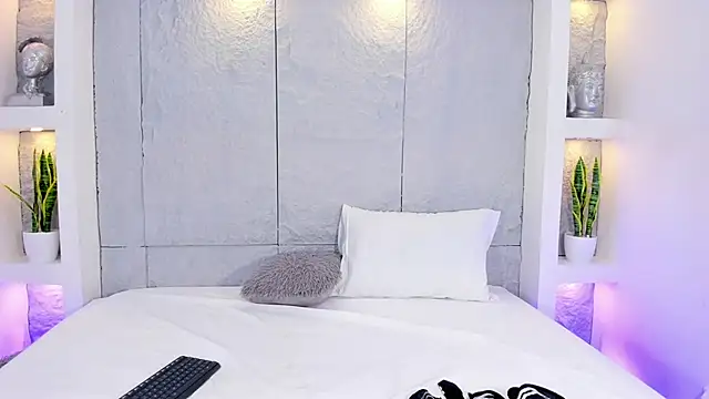 LovelyEyesx online show from 03.30.26