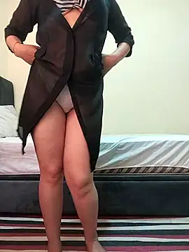 Snapshot of Jouri69-sexi chatting on 05.08.26 Jouri69-sexi online show from 05.08.26