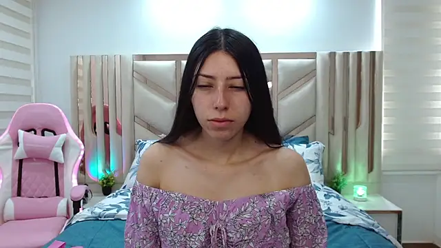 violett star1 online show from 12.22.25