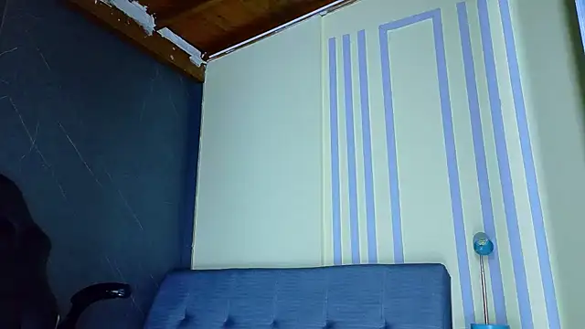 Snapshot of ALANNFERRER chatting on 04.04.26 ALANNFERRER online show from 04.04.26