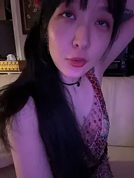 Etherealcat33 online show from 05.31.26