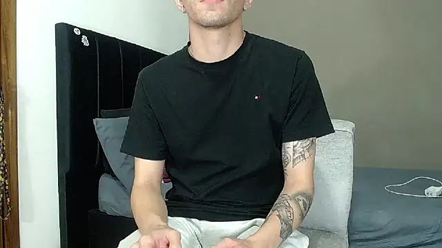 Matteo12  online show from 02.07.26