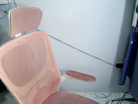 lovely kristine22 online show from 12.20.25