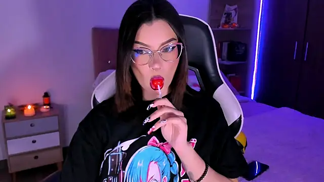 OphelianaRose33 online show from 11.01.25