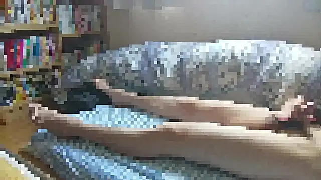 YJUN94031 online show from 05.09.26