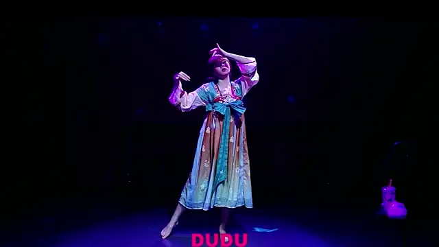 yznt-dudu online show from 10.04.25