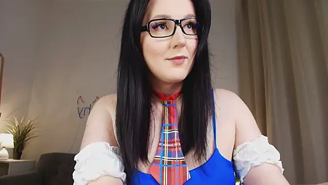 love me  tonight  online show from 09.23.25