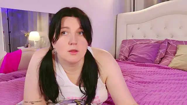 love me  tonight  online show from 11.05.25