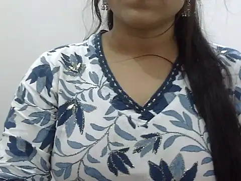 LIYO  online show from 04.20.26