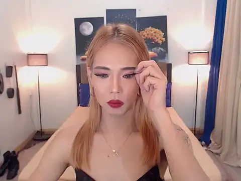 PreciousAmore online show from 10.15.25