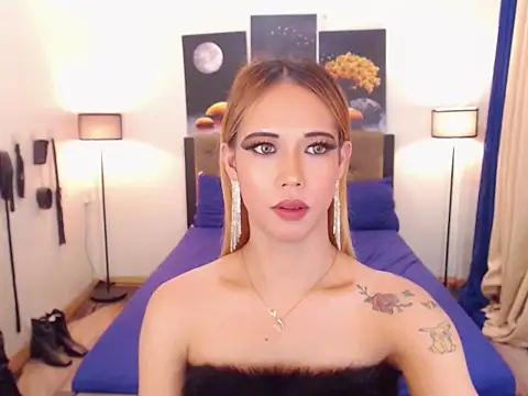 PreciousAmore online show from 12.18.25