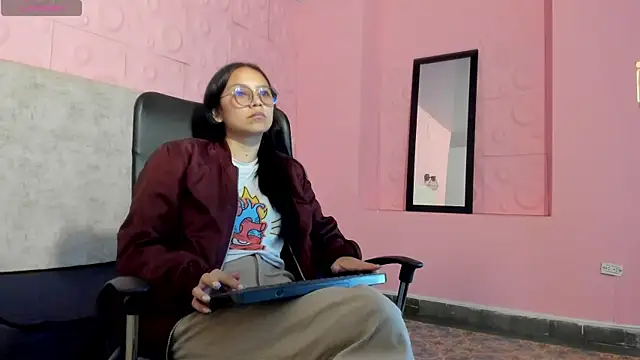 Snapshot of katalina07_1 chatting on 04.30.26 katalina07 1 online show from 04.30.26